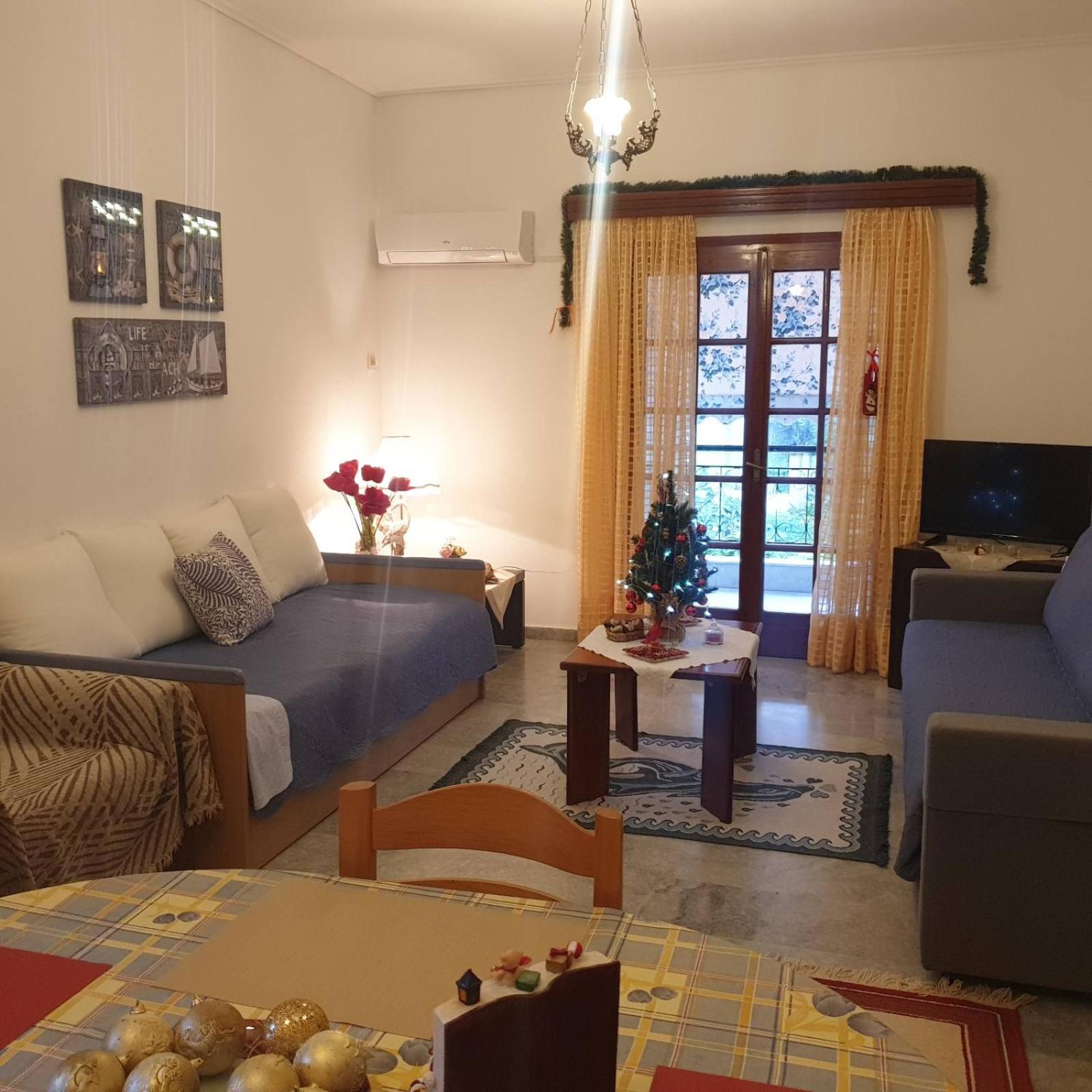 Myrto'S Apartment No15 ลูตรา โอรายาส เอเลนิส ภายนอก รูปภาพ